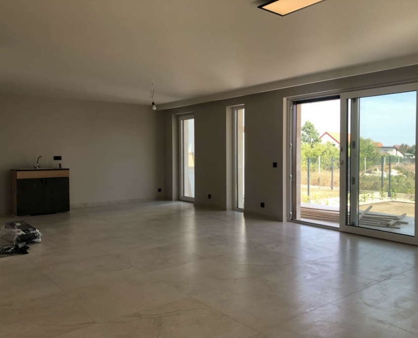 Ikerhaz_Balatonfured_11