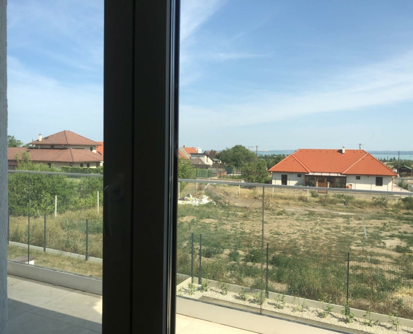 Ikerhaz_Balatonfured_13