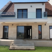 Ikerhaz_Balatonfured_18