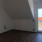 Ikerhaz_Balatonfured_9